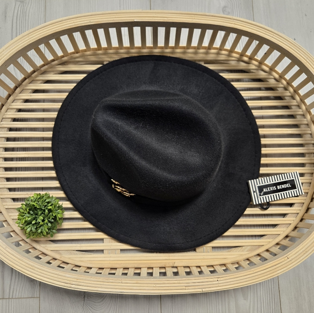 Alexis Bendel Fedora